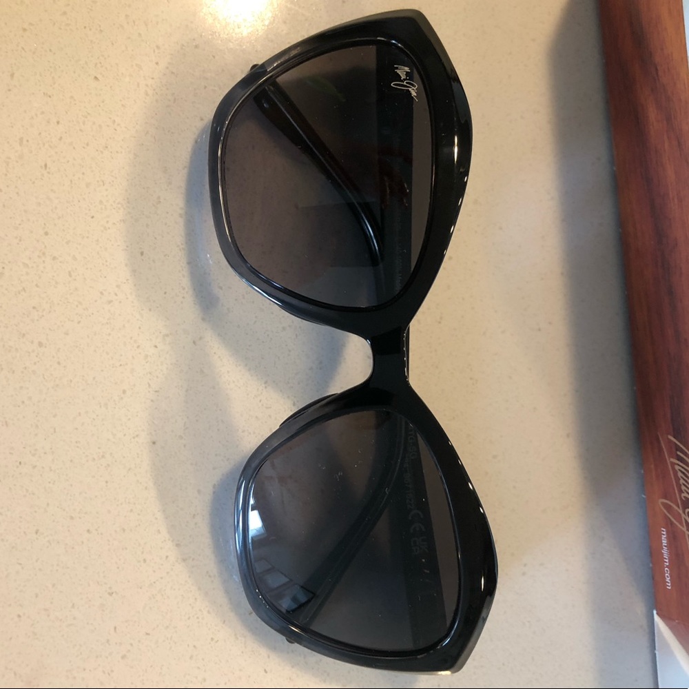 Brand New Maui Jim Lotus Sunglasses